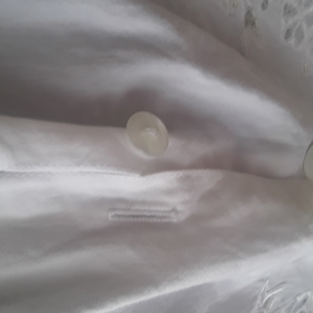 White Blouse❤ - Picture 4 of 8